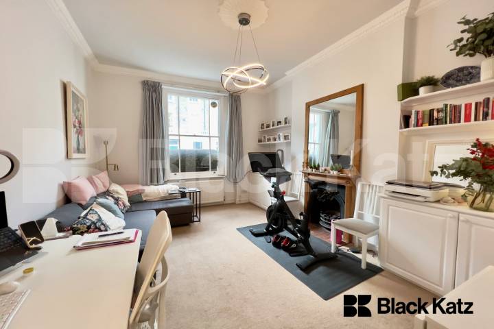 This beautiful bright and airy ground floor one bedroomed conversion Winchester Street , Pimlico